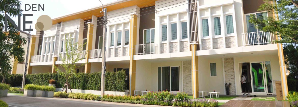 ติดผ้าม่านราคาสุดพิเศษ สำหรับหมู่บ้าน โกลเด้น ทาวน์ กิ่งแก้ว-บางนา